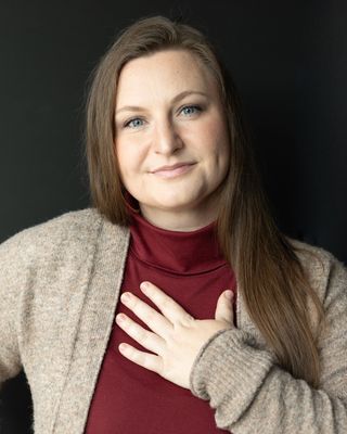 Photo of Olga Montgomery, Clinical Social Work/Therapist, LCSW