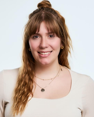 Photo of Victoria Tozzi So, Marriage & Family Therapist Associate, LMFT-A