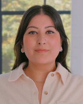Photo of Zahrah Khan - Luna Psychotherapy, Clinical Social Work/Therapist, LCSW