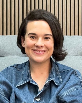 Photo of Jen Elhindi, Social Worker, AMHSW