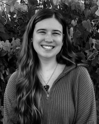 Photo of Marinna Hartwick, Marriage & Family Therapist Associate, AMFT