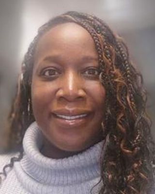 Photo of Fatuma Lalugba, Clinical Social Work/Therapist, LCSW
