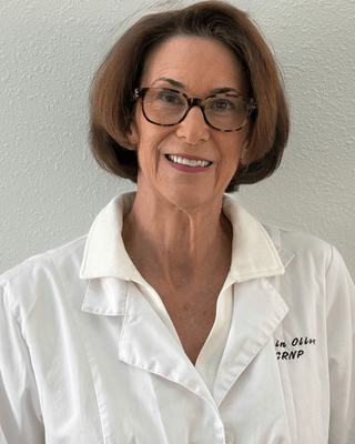 Photo of Kristin Oliver, Psychiatric Nurse Practitioner, APRN, FNP, PMHNP