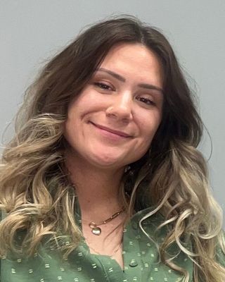 Photo of Khloe Evans, Pre-Licensed Professional, MSW