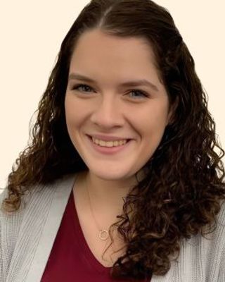 Photo of Emma Compton, Clinical Social Work/Therapist, MSW, LSW