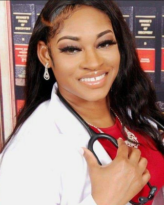 Photo of Jessica Pericles, Psychiatric Nurse Practitioner, PMHNP