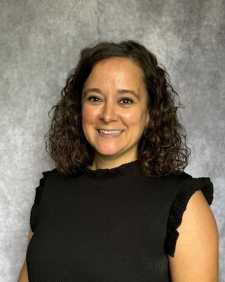 Photo of Stefani McElheney, Marriage & Family Therapist, LMFT, CSW