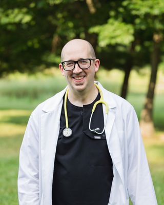 Photo of Brian Ashley Arwood, Psychiatric Nurse Practitioner, DNP, PMHNP
