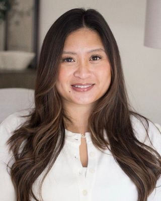 Photo of Kelly Tolosa-Hayashi - Grief | Life Shifts | Relationships - Kelly, Registered Psychotherapist (Qualifying)