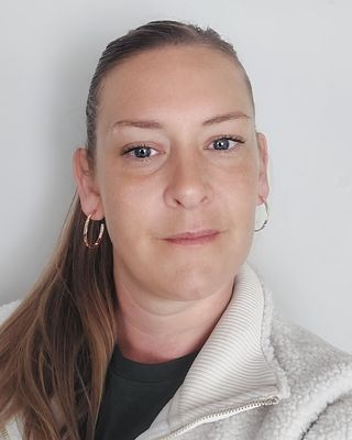 Photo of Kayleigh T Knight, Counsellor, MBACP
