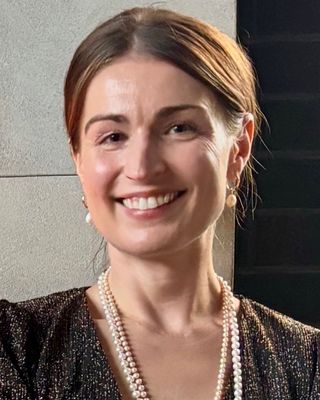 Photo of Erin Marie Buerschen, Limited Licensed Psychologist, MA, LLP