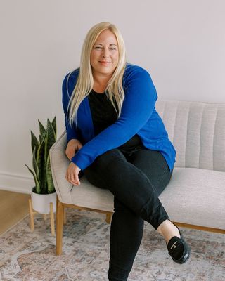 Photo of Shannon Brown, Registered Social Worker, MSW