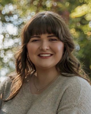 Photo of Caity Bilanich, LSW