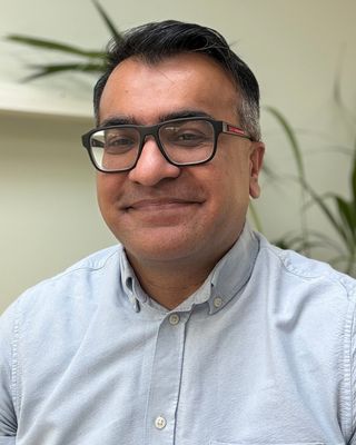 Photo of Dr Harvinder Tagger - Dr Harvey Tagger, Psychologist, PsychD, HCPC - Clin. Psych.