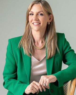 Photo of Vivian E. González, Counselor, MA, LMHC, LPC, CAT IV, NCC