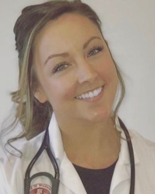 Photo of Lauren Dunn, Physician Assistant, PA-C, CAQ