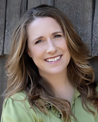 Photo of Lara Clayton, Marriage & Family Therapist, LMFT