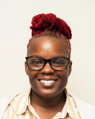 Photo of Shelana Simon, Clinical Social Work/Therapist, LICSW, MDiv