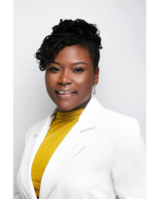 Photo of Magdalene Bambo, Psychiatric Nurse Practitioner, PMHNP