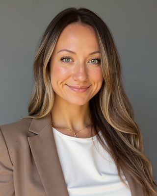 Photo of Caitlyn Darcy, Psychiatric Nurse Practitioner, PMHNP, BC