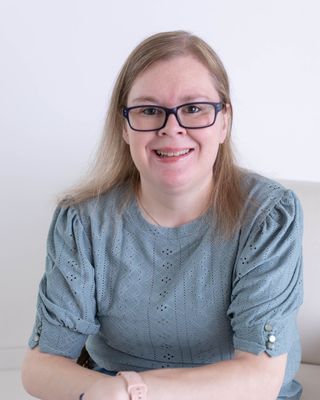 Photo of Sarah Michelle Moore, Psychiatric Nurse Practitioner, RN, CNM, PMHNP