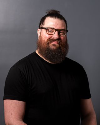 Photo of Jon Laurie-Beaumont, Registered Psychotherapist (Qualifying)