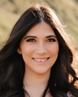 Photo of Amalia Gonzalez, Marriage & Family Therapist, LMFT