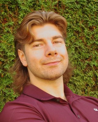 Photo of Bruce Serviziati - Call Us to Schedule Your Free Therapy Session!, Pre-Licensed Professional