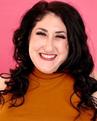 Photo of Amanda Iaci, Counsellor, MC, RCC