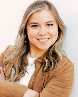 Photo of Libby Flores, Licensed Professional Counselor Associate, MS