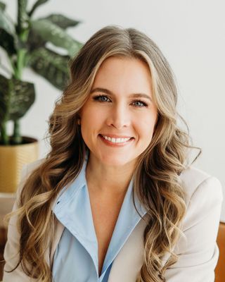 Photo of Dr. Kailee Lenczycki, Psychiatric Nurse Practitioner, DNP, PMHNP