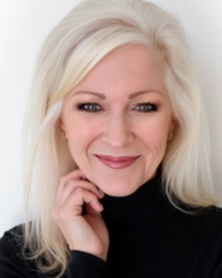 Photo of Lisa Kennedy, Clinical Social Work/Therapist, LICSW