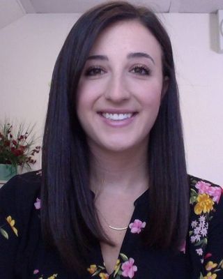 Photo of Jenna Khoury, Psychologist in San Mateo, CA