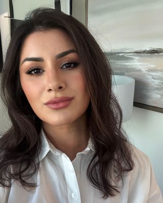 Photo of Labiba Majeed, Psychologist, MA, RPsych