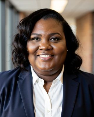 Photo of Latarsha Pittman, Psychiatric Nurse Practitioner, PMHNP