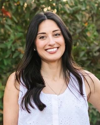 Photo of Leighla Etters, Marriage & Family Therapist Associate, MS, AMFT