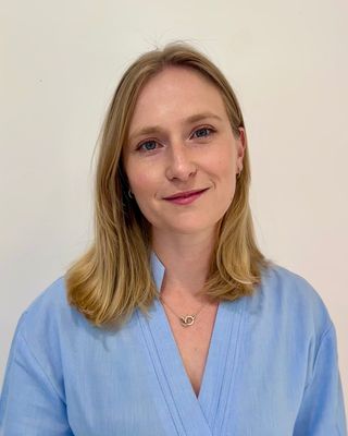 Photo of Dr Sammie Holley, Psychologist, DCounsPsych, HCPC - Couns. Psych.