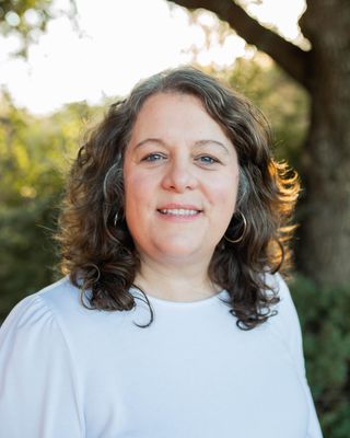 Photo of Lindy M Oswalt, Licensed Professional Counselor, LPC-S, NCC, BC-TMH