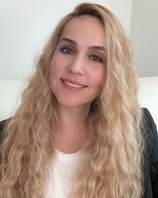 Photo of Alejandra Berman, Licensed Professional Counselor Associate, LPCA