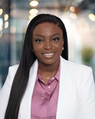 Photo of Bolu Iyiola, Psychiatric Nurse Practitioner, PMHNP