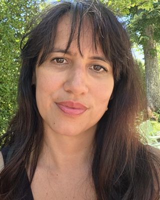 Photo of Gina Pazienza, Counsellor, MNCPS Acc.