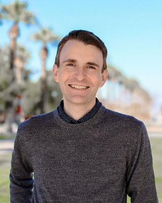 Photo of Cooper Buranen, Clinical Social Work/Therapist, LMSW