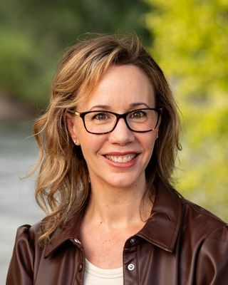 Photo of Cristina Billingsley, Marriage & Family Therapist, MA, LMFT, CCTP