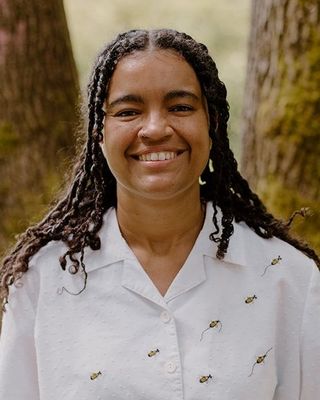 Photo of Ella Simon, Licensed Mental Health Counselor Associate, LMHCA, MA