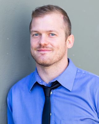 Photo of Evan Sola, Psychologist in Oakland, CA