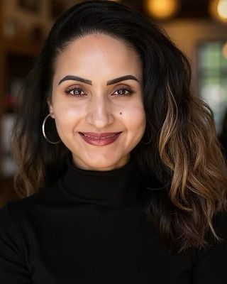 Photo of Kimi Kaur, Psychiatric Nurse Practitioner, PMHNP