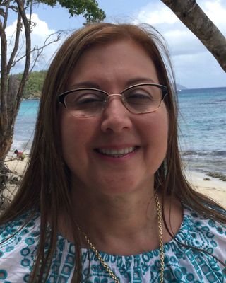 Photo of Elizabeth Aponte-Perez, Counselor in Hanover, MA