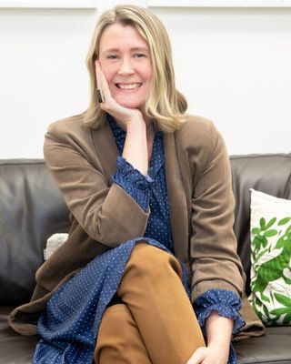 Photo of Caroline Jones, Registered Psychotherapist, MC