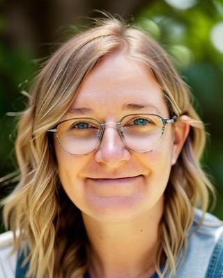 Photo of Michaeleen Rood, Clinical Social Work/Therapist, MSW, LLMSW, SSW