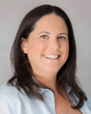 Photo of Erin Bernstein, Psychologist, Psy.D.